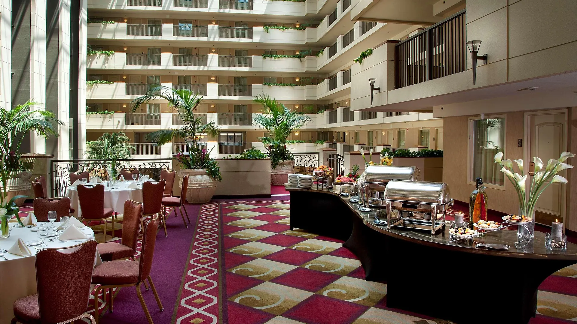Embassy Suites By Hilton Sacramento Riverfront Promenade Hotel