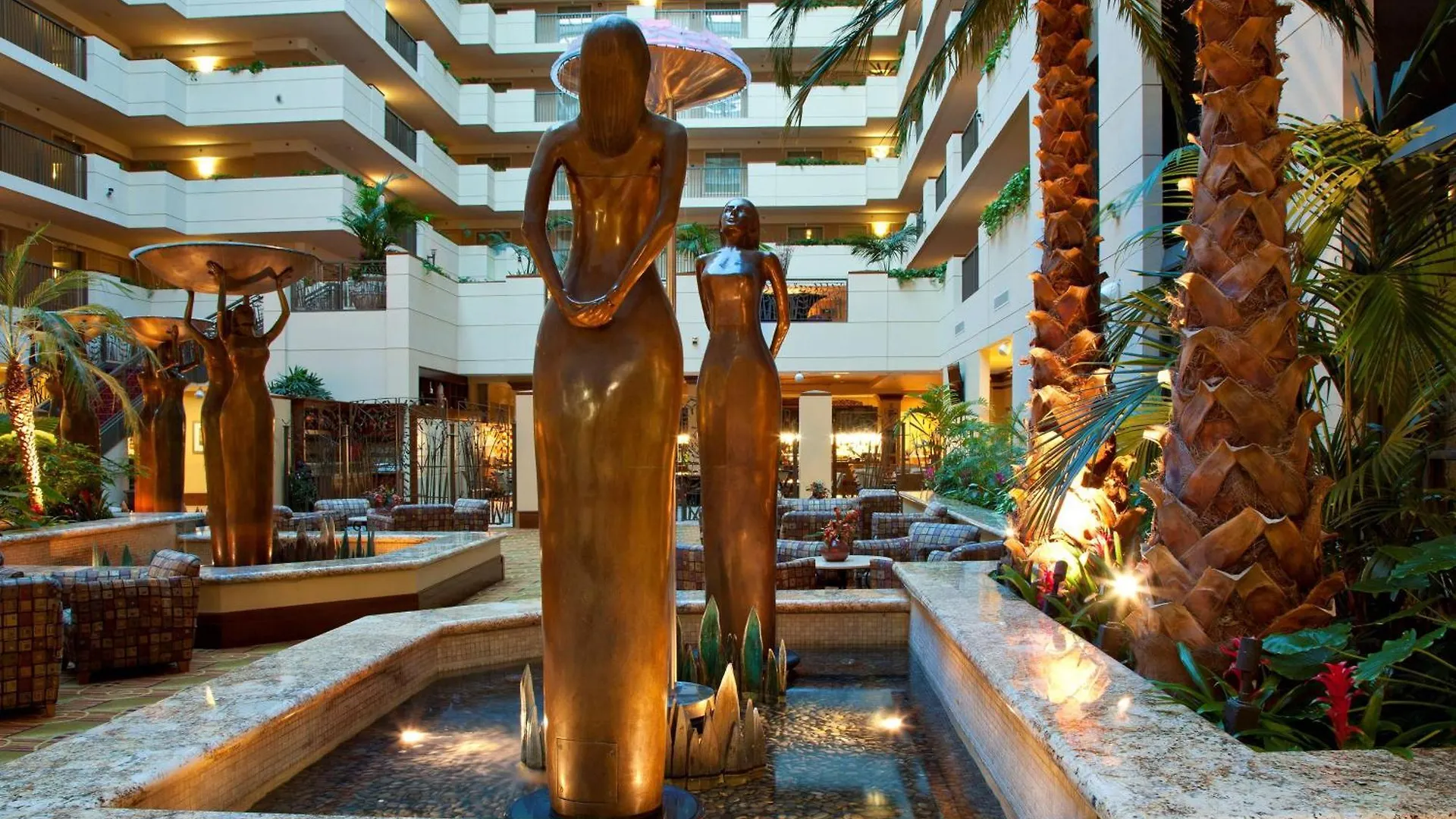 Embassy Suites By Hilton Sacramento Riverfront Promenade Hotel