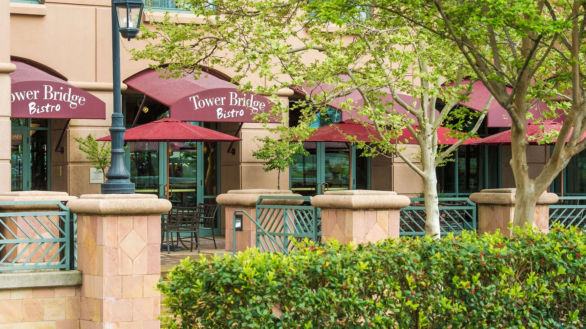 Embassy Suites By Hilton Sacramento Riverfront Promenade Hotel