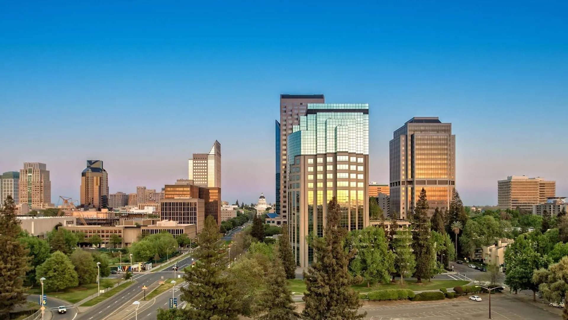Embassy Suites By Hilton Sacramento Riverfront Promenade Hotel